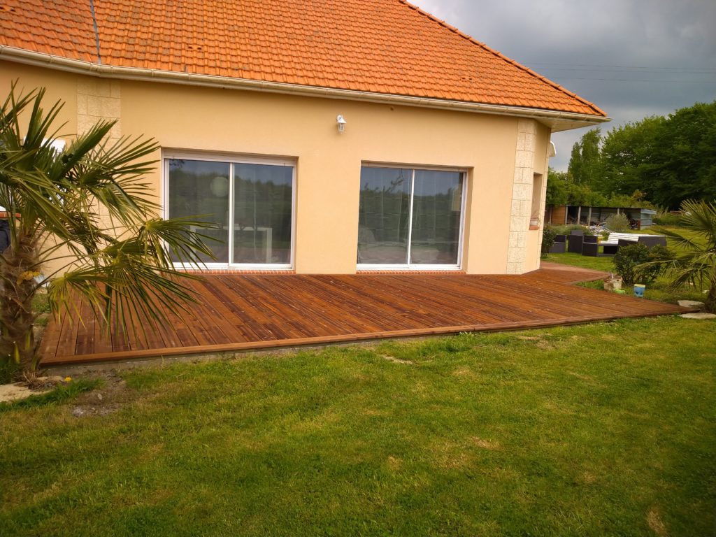 terrasse en bois bernay par James Lemarié